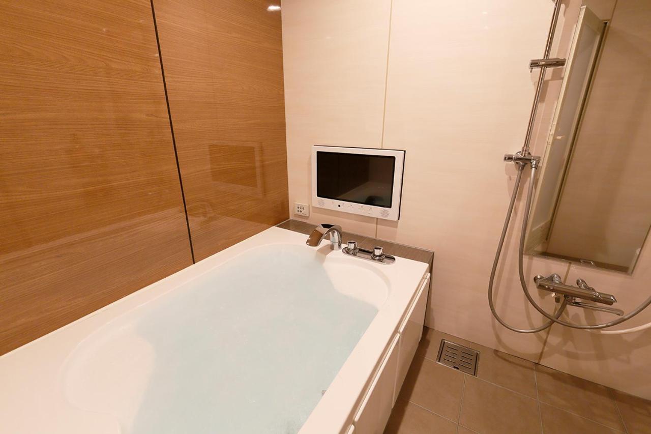 555 Motel Готемба Екстериор снимка